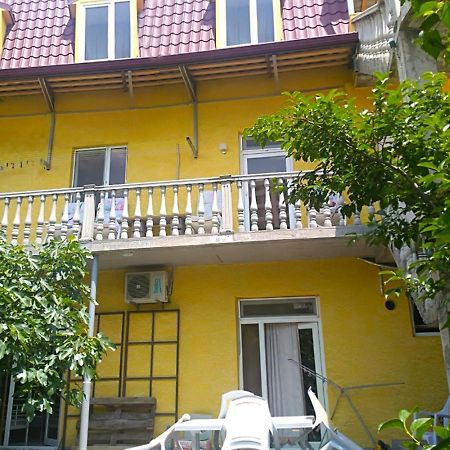 Why Me Eco-Friendly Rooms Тбилиси Экстерьер фото