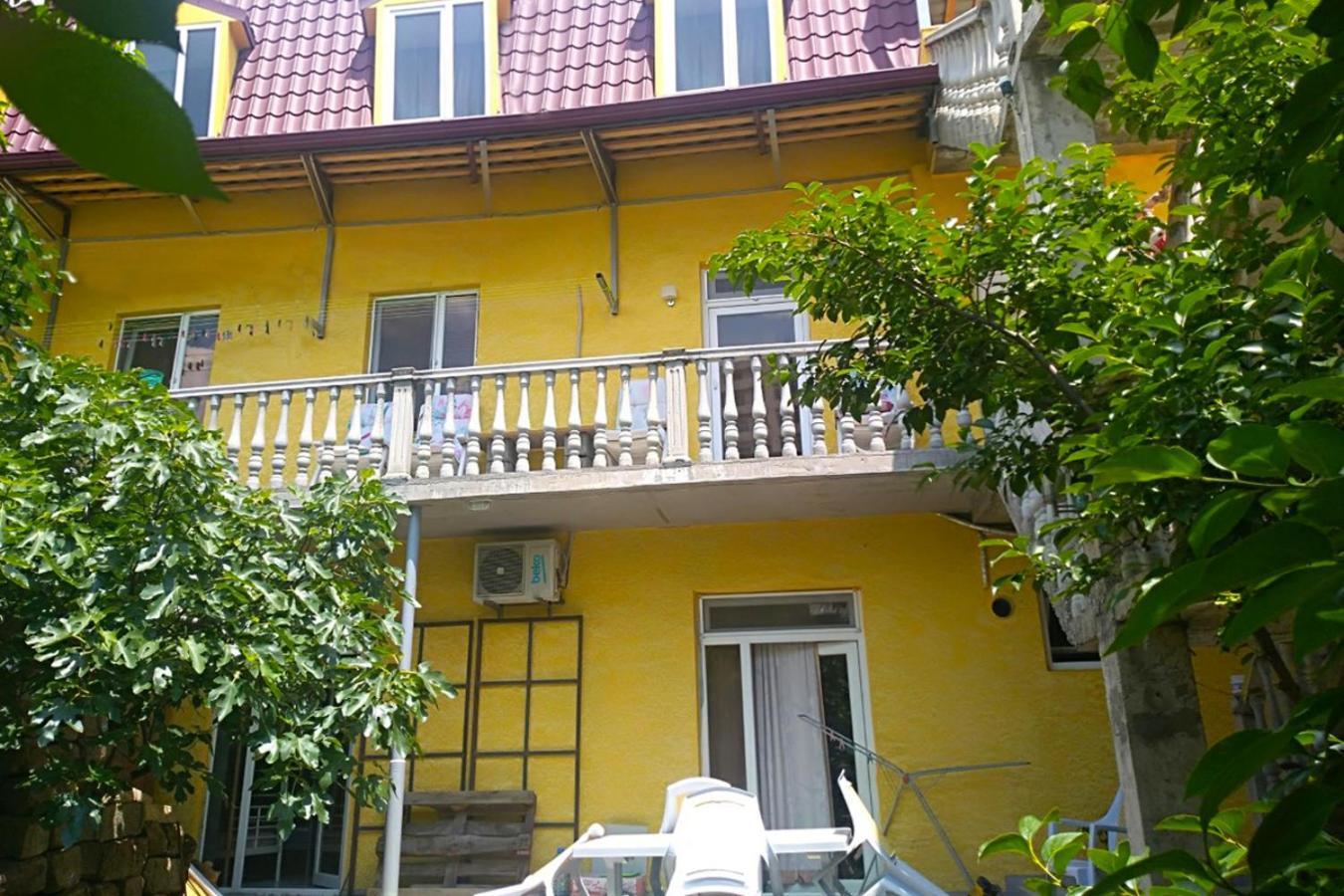 Why Me Eco-Friendly Rooms Тбилиси Экстерьер фото