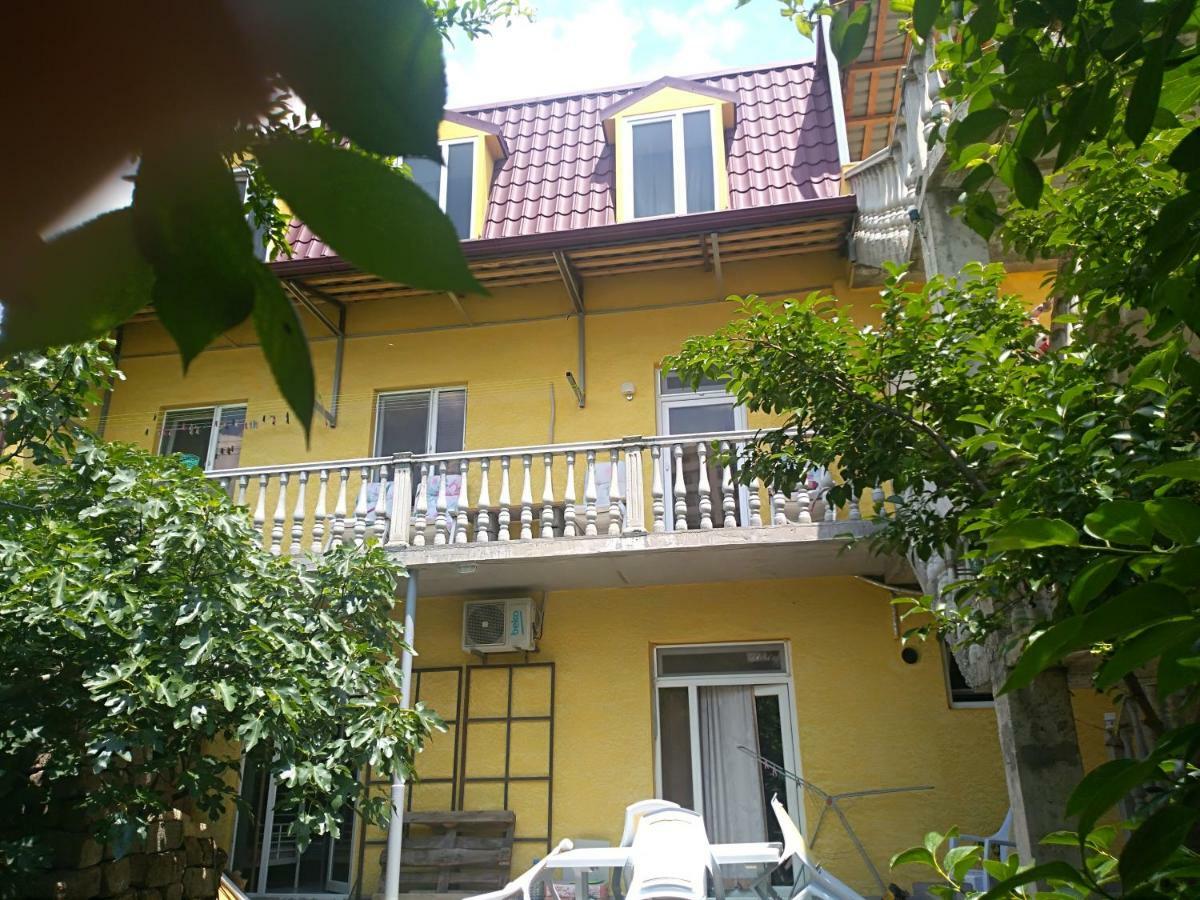 Why Me Eco-Friendly Rooms Тбилиси Экстерьер фото
